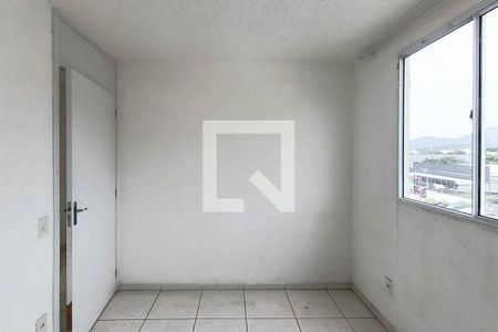 Quarto 1 de apartamento para alugar com 2 quartos, 47m² em Campo Grande, Rio de Janeiro