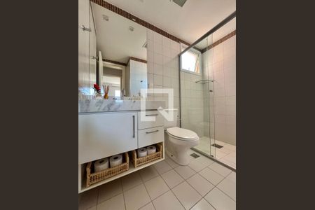 Banheiro de apartamento para alugar com 3 quartos, 112m² em Jardim Chapadão, Campinas