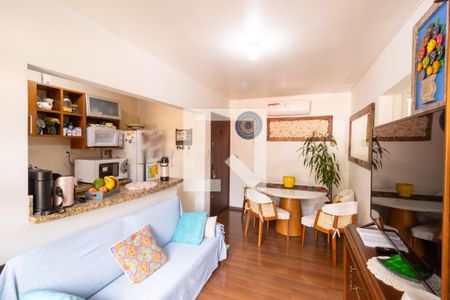 Apartamento para alugar com 2 quartos, 60m² em Medianeira, Porto Alegre
