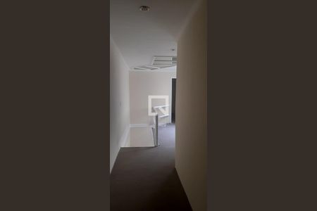 Corredor de casa à venda com 4 quartos, 240m² em Nova Petrópolis, São Bernardo do Campo