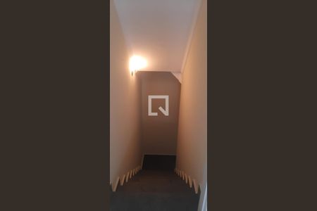 Escada de casa à venda com 4 quartos, 240m² em Nova Petrópolis, São Bernardo do Campo