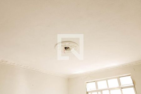 Sala de apartamento para alugar com 2 quartos, 68m² em Água Santa, Rio de Janeiro