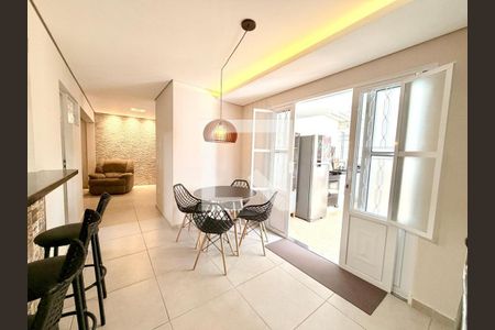 Casa à venda com 2 quartos, 170m² em Jardim Torres Sao Jose, Jundiaí