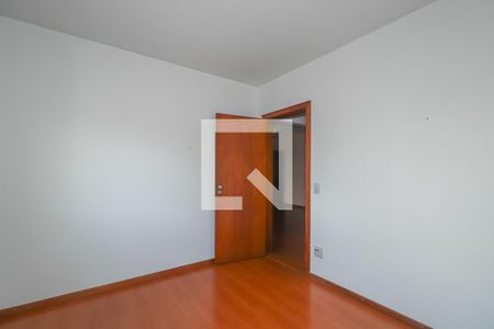 Quarto de apartamento à venda com 2 quartos, 66m² em Passo D’areia, Porto Alegre