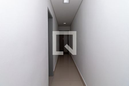 Corredor de apartamento para alugar com 3 quartos, 71m² em Parque Residencial da Lapa, São Paulo