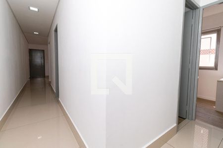 Corredor de apartamento para alugar com 3 quartos, 71m² em Parque Residencial da Lapa, São Paulo