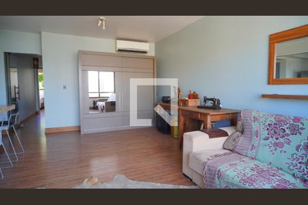 Apartamento à venda com 2 quartos, 78m² em Jardim Floresta, Porto Alegre