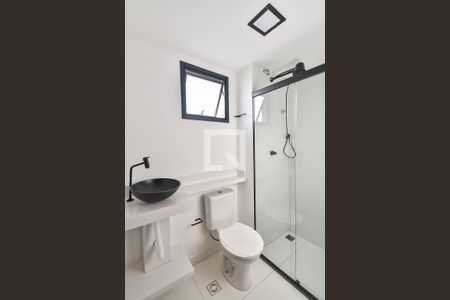 Banheiro de kitnet/studio para alugar com 1 quarto, 26m² em Ipiranga, São Paulo