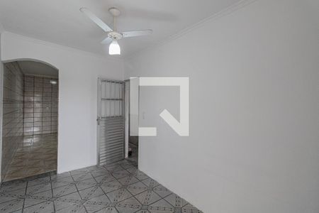 Sala de casa para alugar com 2 quartos, 50m² em Conjunto Residencial José Bonifácio, São Paulo