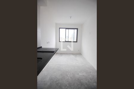 Sala / Cozinha / Área de Serviço de kitnet/studio à venda com 1 quarto, 26m² em Pinheiros, São Paulo