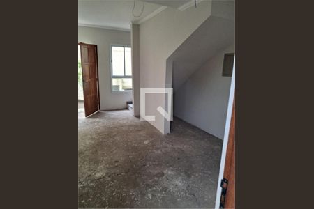 Casa à venda com 2 quartos, 66m² em Chora Menino, São Paulo