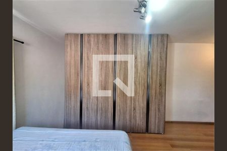 Casa à venda com 3 quartos, 114m² em Vila Campanela, São Paulo