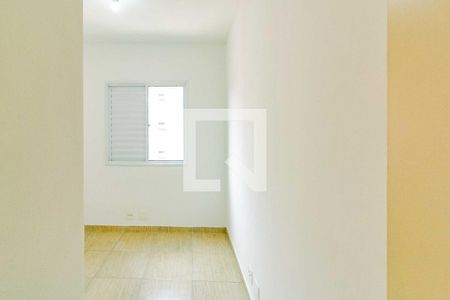 Quarto 1 de apartamento para alugar com 2 quartos, 52m² em Jardim Ubirajara, São Paulo