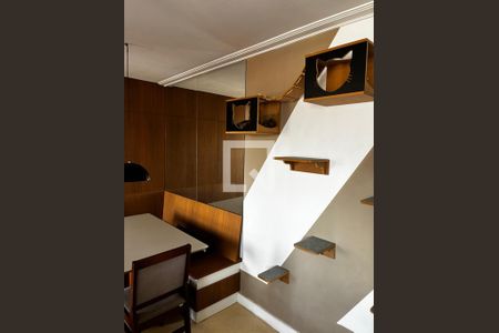 Sala de apartamento à venda com 2 quartos, 48m² em Vila Palmares, Santo André