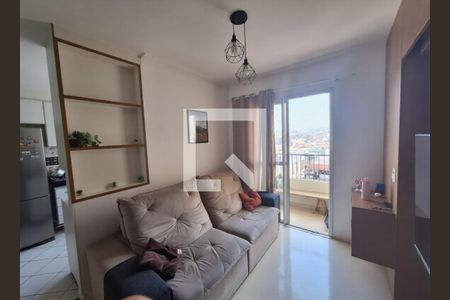 Sala de apartamento à venda com 2 quartos, 48m² em Vila Palmares, Santo André