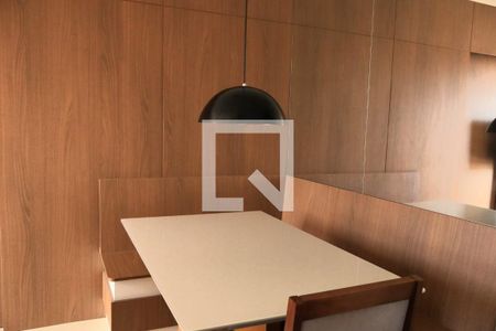 Sala de apartamento à venda com 2 quartos, 48m² em Vila Palmares, Santo André