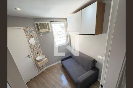 Quarto de apartamento à venda com 2 quartos, 130m² em Joá, Rio de Janeiro