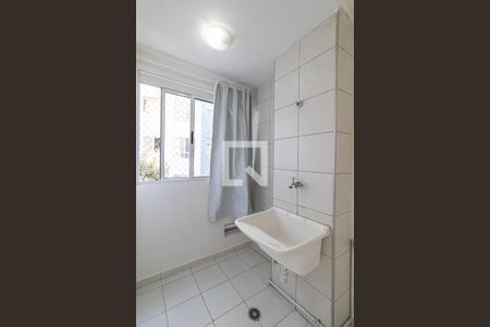 Sala/Cozinha/Área de Serviço  de apartamento para alugar com 1 quarto, 34m² em Santa Etelvina, São Paulo
