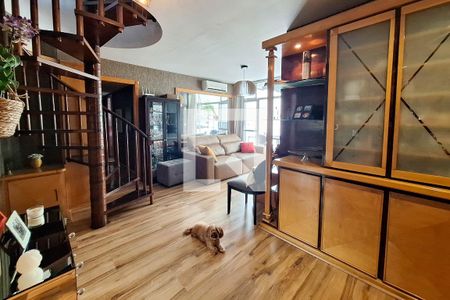 Sala de apartamento à venda com 3 quartos, 186m² em Icaraí, Niterói