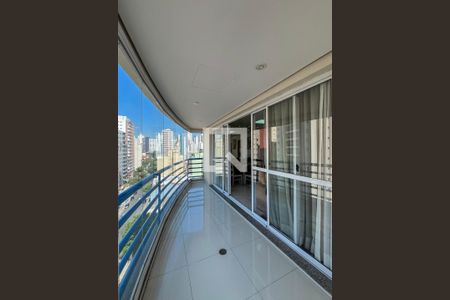 Sacada de apartamento à venda com 3 quartos, 110m² em Cambuci, São Paulo