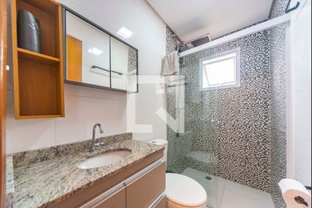 Banheiro  de apartamento à venda com 2 quartos, 121m² em Parque Sao Vicente, Santo André