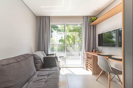 Sala - Cozinha Integrada de apartamento para alugar com 1 quarto, 27m² em Campo Belo, São Paulo