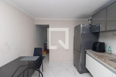 Cozinha de casa à venda com 2 quartos, 80m² em Jardim Japao, São Paulo