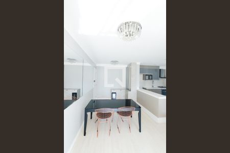 Sala de apartamento para alugar com 2 quartos, 75m² em Picanço, Guarulhos