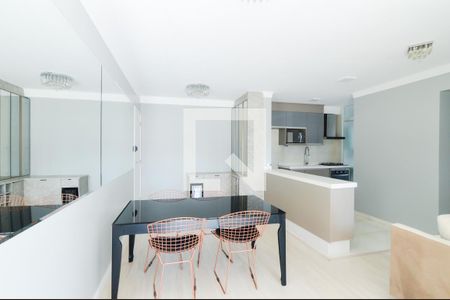 Sala de apartamento para alugar com 2 quartos, 75m² em Picanço, Guarulhos