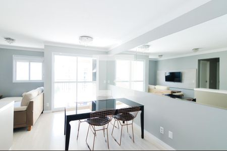 Sala de apartamento para alugar com 2 quartos, 75m² em Picanço, Guarulhos