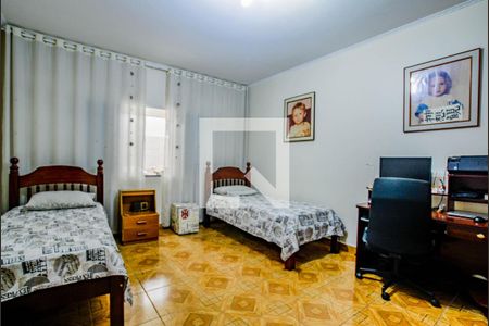 Quarto 2 de casa à venda com 2 quartos, 257m² em Parque Capuava, Santo André