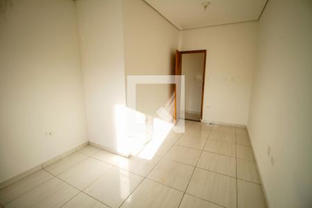 Casa para alugar com 2 quartos, 70m² em Jardim Melvi, Praia Grande