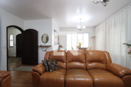 Sala de casa à venda com 4 quartos, 250m² em Jardim Avelino, São Paulo