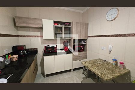 Casa à venda com 4 quartos, 270m² em Jardim Messina, Jundiaí