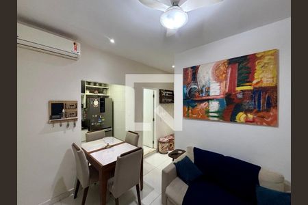 Sala de apartamento à venda com 2 quartos, 52m² em Copacabana, Rio de Janeiro