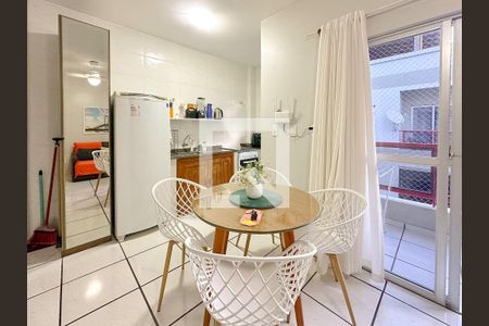 Sala de Jantar de apartamento para alugar com 1 quarto, 55m² em Cachoeira do Bom Jesus, Florianópolis