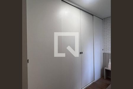 Quarto de apartamento à venda com 2 quartos, 130m² em Utinga, Santo André
