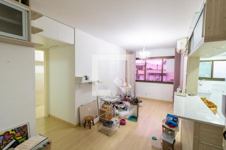 Sala de apartamento à venda com 1 quarto, 49m² em Azenha, Porto Alegre