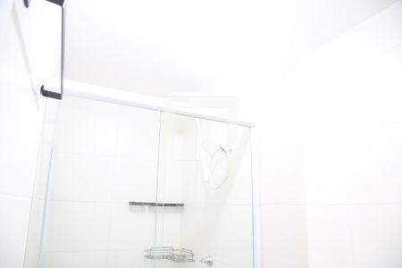 Banheiro de apartamento para alugar com 1 quarto, 29m² em Jardim Mirante, São Paulo