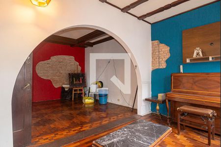 Sala de casa à venda com 3 quartos, 120m² em Bela Vista, São Paulo