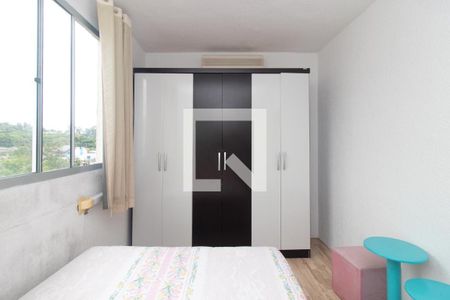 Quarto 1 de apartamento para alugar com 2 quartos, 43m² em Cavalhada, Porto Alegre