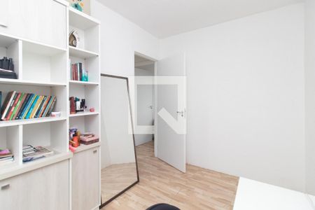 Quarto 2 de apartamento para alugar com 2 quartos, 43m² em Cavalhada, Porto Alegre