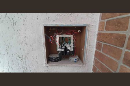 Quadro de Luz de casa para alugar com 2 quartos, 100m² em Cipava, Osasco