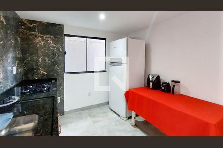 Cozinha de casa para alugar com 1 quarto, 100m² em Vila Emil, Mesquita