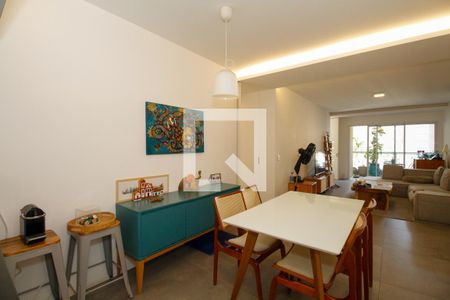 Sala de Estar e Jantar de apartamento à venda com 2 quartos, 103m² em Pinheiros, São Paulo