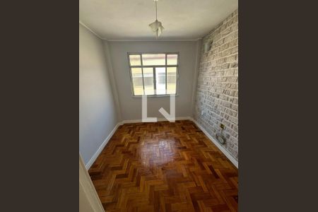 Quarto de apartamento à venda com 3 quartos, 60m² em Irajá, Rio de Janeiro