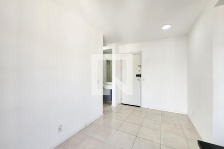 Sala  de apartamento para alugar com 1 quarto, 34m² em Riachuelo, Rio de Janeiro