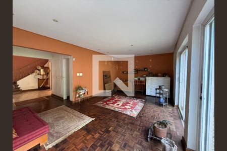 Casa à venda com 4 quartos, 403m² em Pacaembu, São Paulo