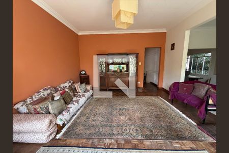 Casa à venda com 4 quartos, 403m² em Pacaembu, São Paulo