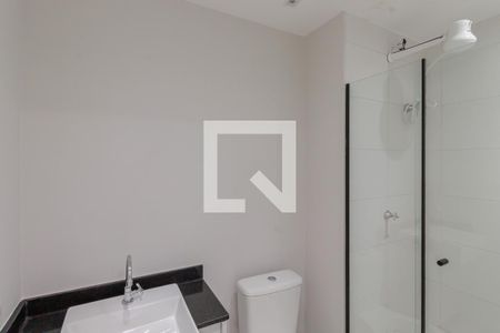 Banheiro de kitnet/studio para alugar com 1 quarto, 26m² em Vila Olímpia, São Paulo